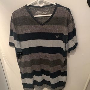 Stylish American Eagle Striped V Neck Ultra Soft Cotton Blend Tshirt SZ Large 🔥
